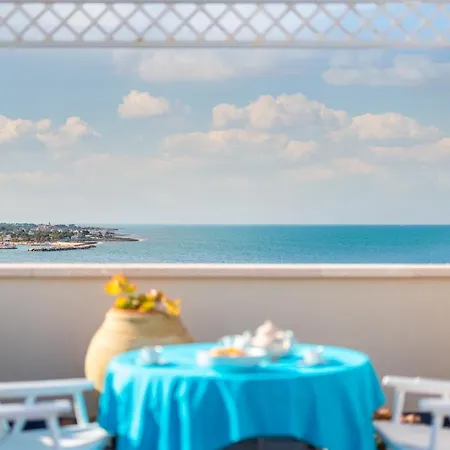 Ibisco - Attico Vista Mare Con Terrazza פולינאנו א מארה