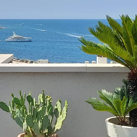 Ibisco - Attico Vista Mare Con Terrazza פולינאנו א מארה